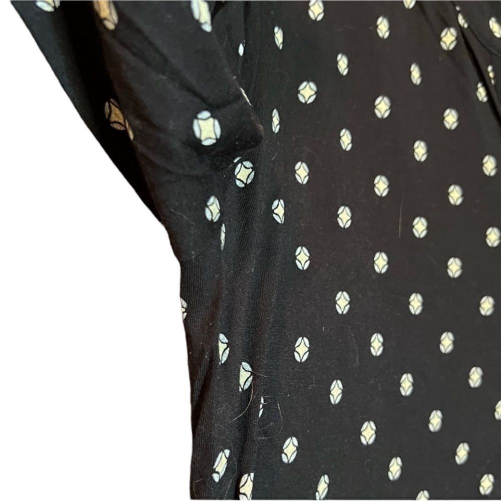 3 for $30! Old navy patterned blouse - Picture 8 of 10